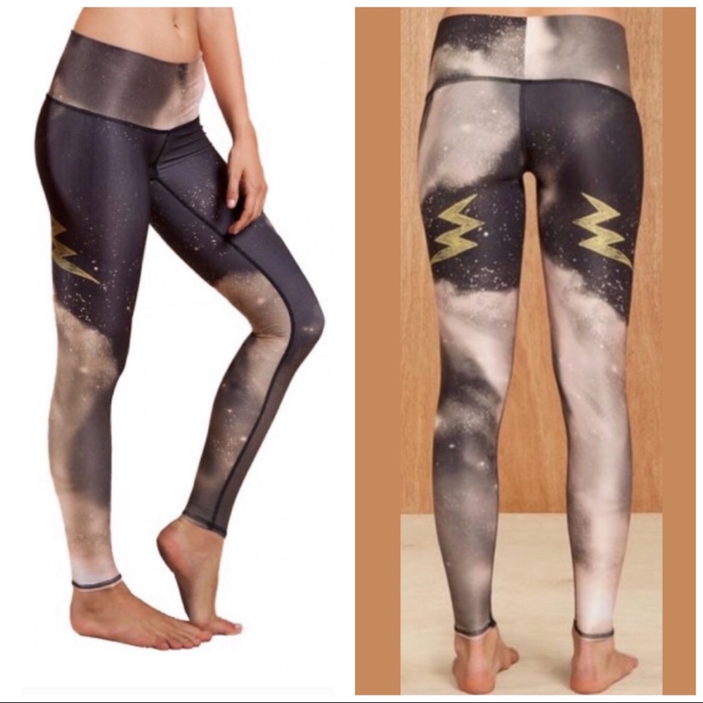 Teeki Electric Night Hot Pant, M